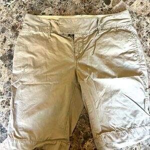 Old Navy mid rise shorts - Women’s size 10